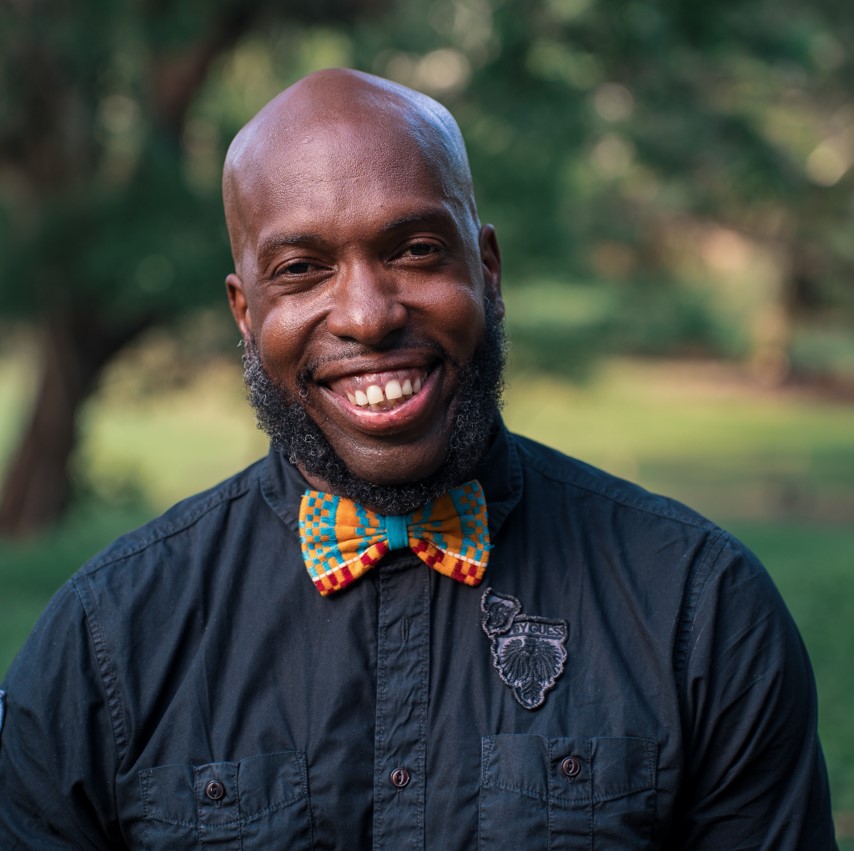 Headshot of Bryan Dewsbury, FIU